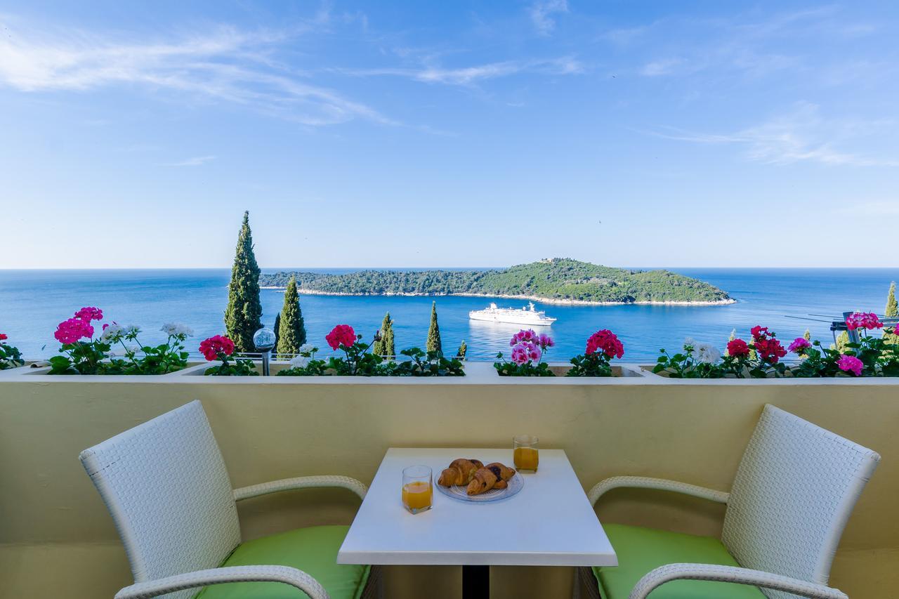 Deluxe Sunset Room, View Of The Old Town 3* Ragusa